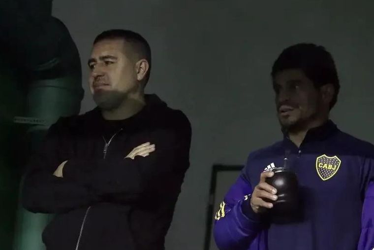 Riquelme e Ibarra en uno de los palcos de la Bombonera.