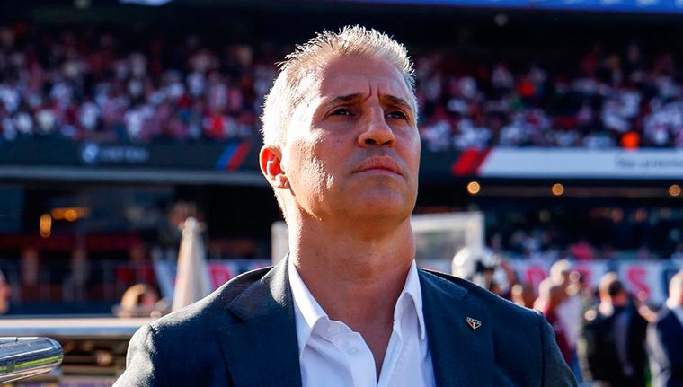 Hernán Crespo ya no es más DT del San Pablo.