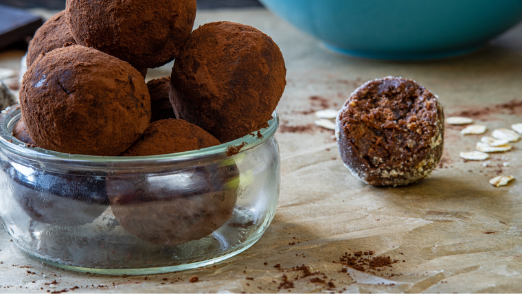 Cocina fácil con esta receta de trufas de avena, chocolate y café