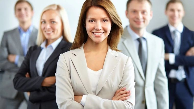 La autoridad infinita se refiere al principio de influencia establecido de tal forma que no habrá forma de que tu nombre no aparezca mencionado en cualquier cosa relacionada con tu actividad. Foto: MDZ