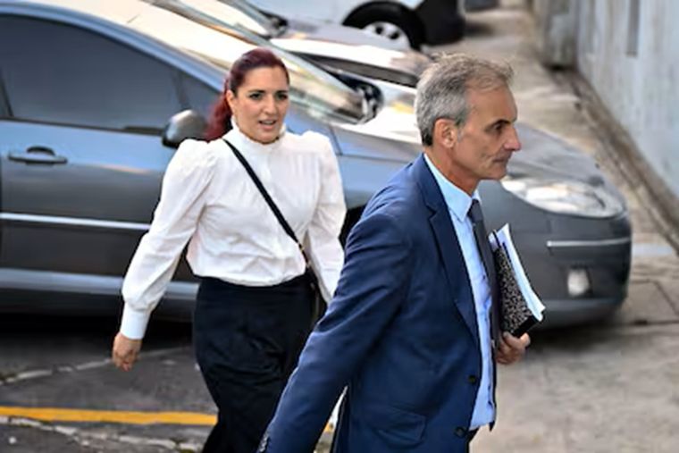 La hija de Diego relató cómo fueron los momentos previos a enterarse de la muerte de su papá. Foto: La Nación