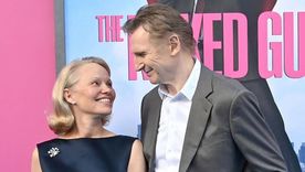 Locura por el amor entre Neeson y Anderson. / @thenakedgun Locura por el amor entre Neeson y Anderson. / @thenakedgun