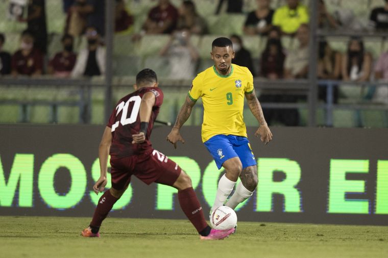 Brasil recibe a Colombia Foto: EFE
