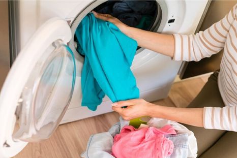 Los trucos definitivos para quitar los pelos de las prendas en el lavarropas. Foto: Freepik Los trucos definitivos para quitar los pelos de las prendas en el lavarropas. Foto: Freepik