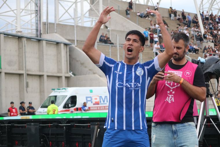 El Tomba estará en una de las dos competencias internacionales