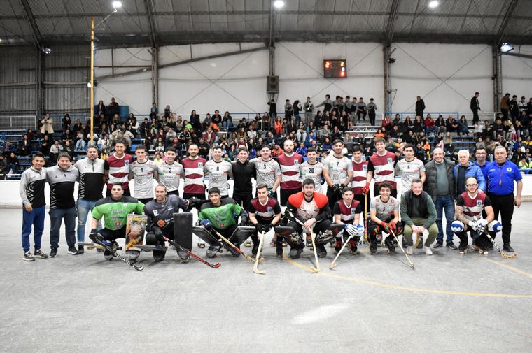 El hockey sobre patines vivió una gran jornada con el duelo entre Casa de Italia y los mendocinos en Europa. Foto: AMP