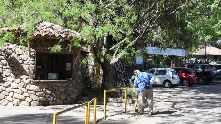 Tras la conclusión de las obras de infraestructura en el Ecoparque, se realizan tareas complementarias. Fechas tentativas.&nbsp;