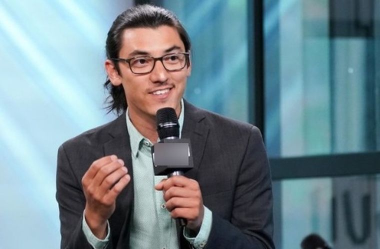 ¡Cuidado! El director de cine es sumamente crítico con algunos fenómenos de Internet.