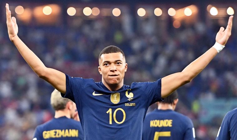 Mbappé marcó los dos goles de Francia. Foto: EFE