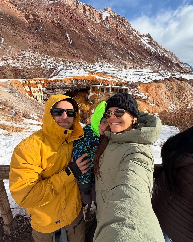 Mica Vázquez junto a su familia recorriendo Mica Vázquez junto a su familia recorriendo