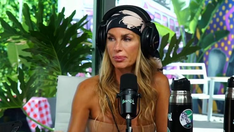 Sabrina se cansó. Fotos: captura de video YouTube / Bondi Live. Sabrina se cansó. Fotos: captura de video YouTube / Bondi Live.