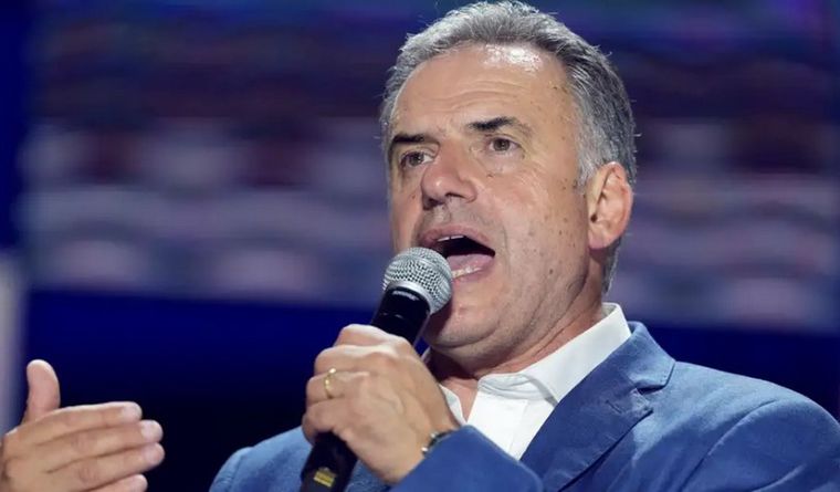 Orsi ha sido felicitado por las izquierdas de la región, tras su triunfo. Foto: Dpa.