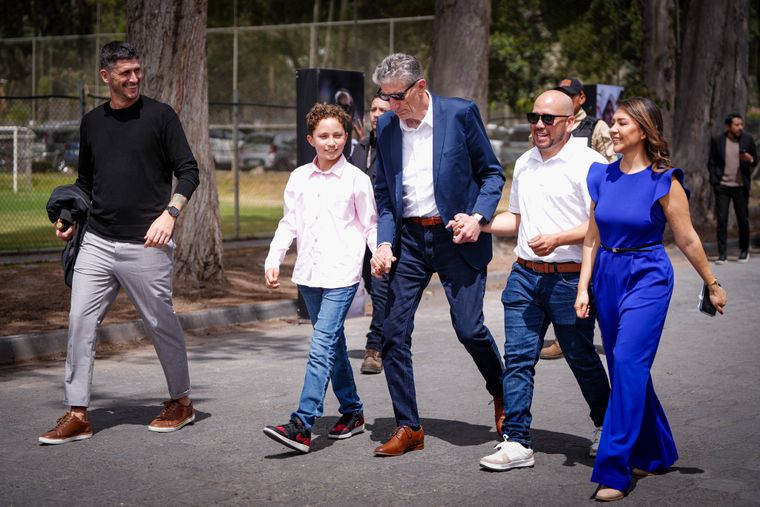 El Patón Bauza dijo presente junto a su familia en el sentido homenaje que recibió por parte de Liga de Quito en julio pasado.
