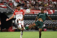 Cristian Medina ingresó en el complemento y tuvo tiempo de convertir su primer gol en el Pincha. Foto: Prensa Estudiantes de La Plata Cristian Medina ingresó en el complemento y tuvo tiempo de convertir su primer gol en el Pincha. Foto: Prensa Estudiantes de La Plata
