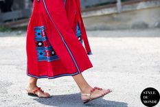 El caftán se presenta como una de las más grandes tendencias del verano 2021. Foto: Style du Monde