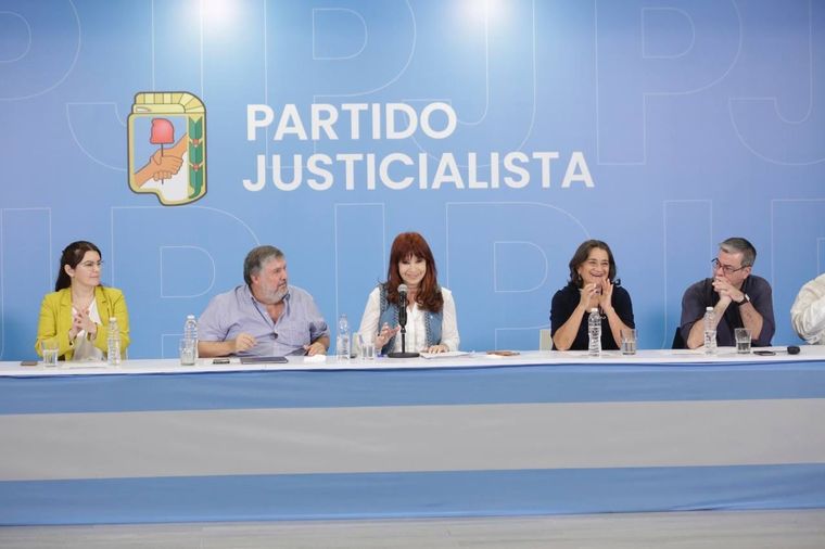 Cristina Kirchner encabezó la reunión del PJ de este lunes. Foto: Archivo Mdz
