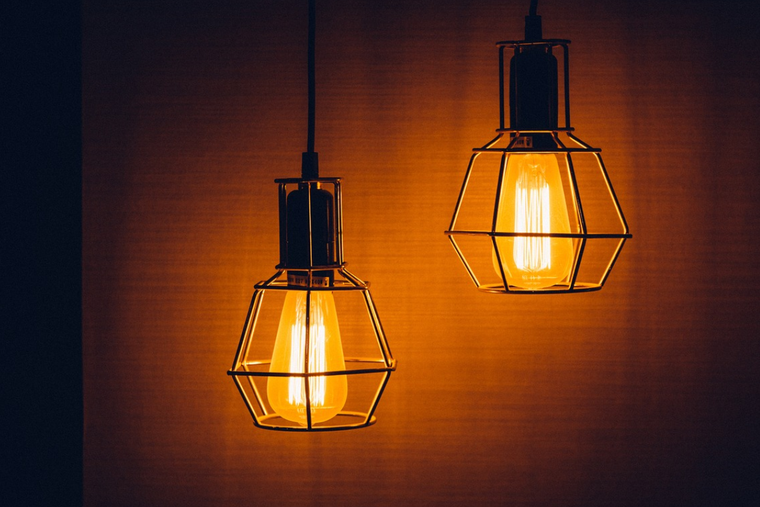Aprende a elegir porta lámparas para todos tus espacios con estos consejos Foto: Pixabay - pixabay.com