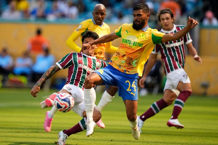 Fluminense y Mamelodi Sundows igualan sin goles