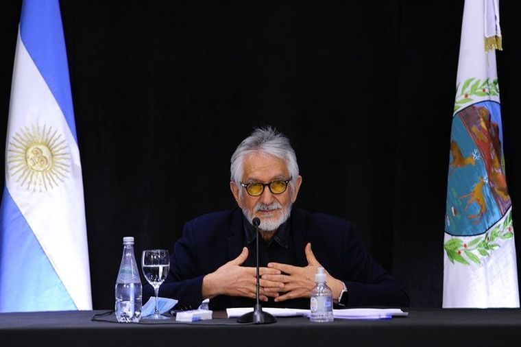 Alberto Rodríguez Saá dijo que San Luis no está cerca del colapso en el sistema de salud, pero que han crecido los contagios