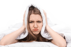 Dormir bien es clave para no tener mal humor al levantarse temprano.