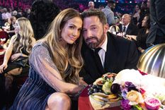 Foto: https://peopleenespanol.com/celebridades/ben-affleck-revela-que-dijo-jennifer-lopez-premios-grammy-cara-enfado/