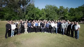 Kicillof con los intendentes. Kicillof con los intendentes.