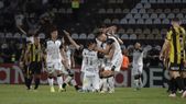 Lencioni festeja el empate ante Deportivo Madryn. Gimnasia lo quiere en el 2026.  Lencioni festeja el empate ante Deportivo Madryn. Gimnasia lo quiere en el 2026.