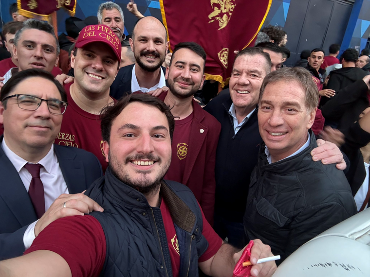 Las Fuerzas del Cielo ahora impulsan a Santilli y el acuerdo con el PRO. 