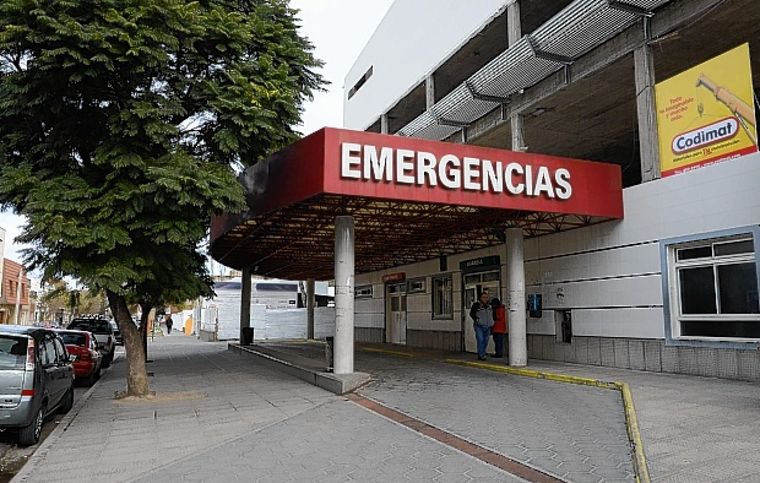Una nena de 12 años permanece internada en el Hospital Municipal de Bahía Blanca luego de sufrir una intoxicación por consumo de drogas y alcohol.&nbsp;