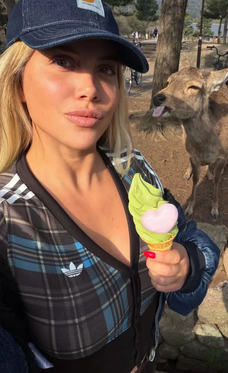 Wanda Nara fusionó deporte y lujo en sus outfits en Shanghái. Wanda Nara fusionó deporte y lujo en sus outfits en Shanghái.