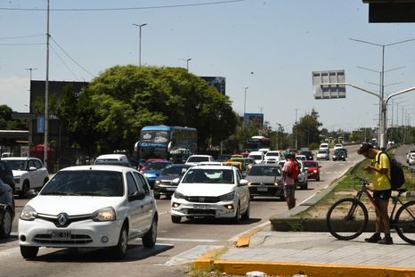 El tránsito se prepara para la vuelta a clases. El tránsito se prepara para la vuelta a clases.