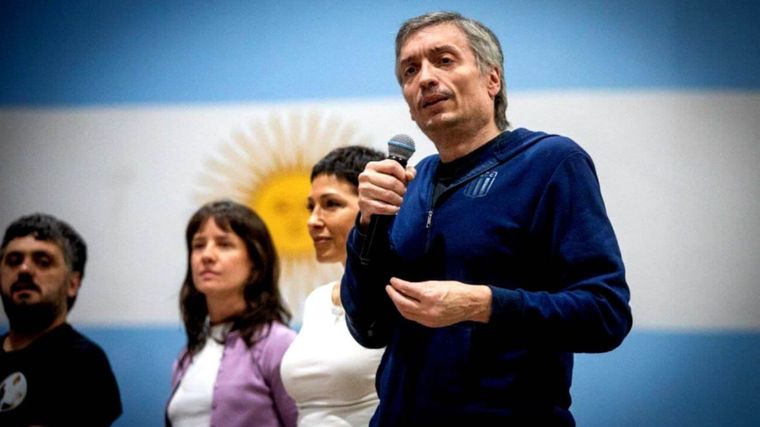 Máximo Kirchner y Mayra Mendoza en el acto en Quilmes.