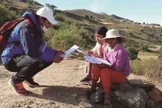 Hay niños que se quedaron sin aprender a leer ni escribir, le dice a BBC Mundo Wilson León, profesor boliviano. Foto: BBC
