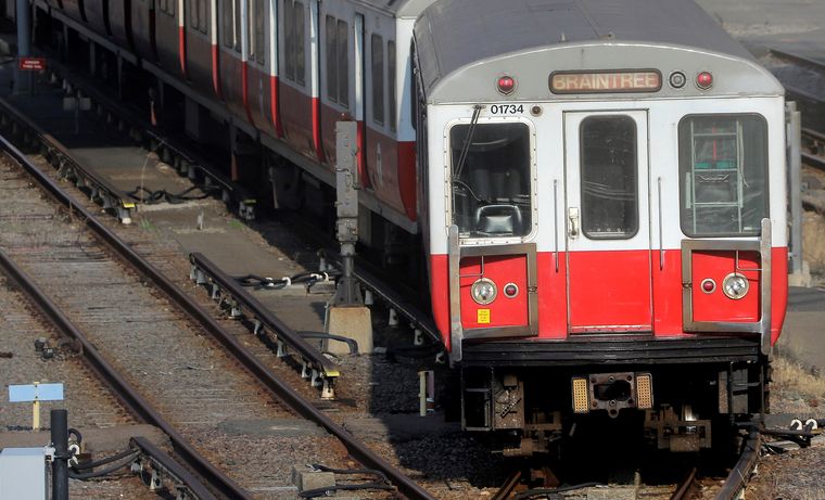 En Argentina hay vías de tren de más de 100 años Foto: AP