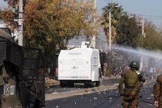 vuelven las manifestaciones en santiago en medio de la crisis