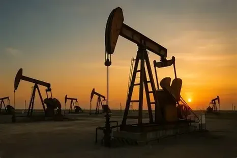 el petroleo toco el precio mas alto en 4 anos tras la creciente incertidumbre en el estrecho de ormuz el petroleo toco el precio mas alto en 4 anos tras la creciente incertidumbre en el estrecho de ormuz