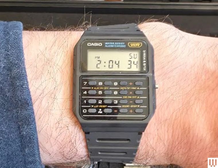Los modelos con calculadora de Casio mantienen su encanto tecnológico décadas después de su lanzamiento. Los modelos con calculadora de Casio mantienen su encanto tecnológico décadas después de su lanzamiento.