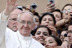 por orden del papa francisco, mas mujeres en la comision teologica