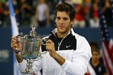 Del Potro, con el trofeo obtenido en el US Open 2009. Foto: Archivo Del Potro, con el trofeo obtenido en el US Open 2009. Foto: Archivo