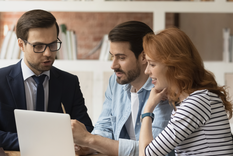 SanCor Salud busca asesor comercial Foto: Shutterstock