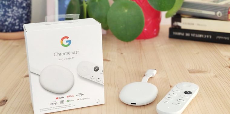 El dispositivo convierte cualquier televisor en un centro multimedia con Android TV, control remoto y voz. El dispositivo convierte cualquier televisor en un centro multimedia con Android TV, control remoto y voz.