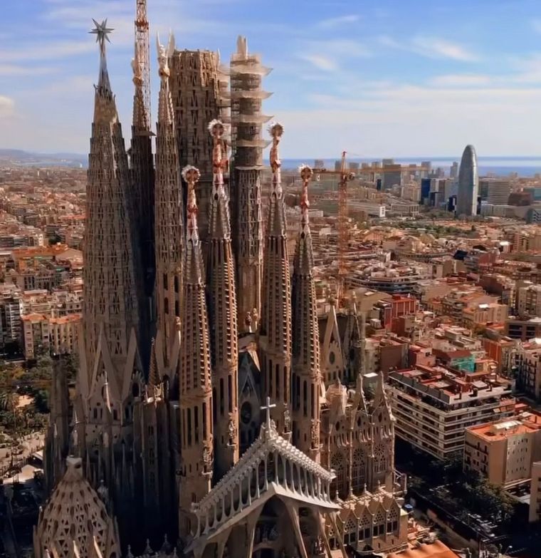 Barcelona e inteligencia artificial Foto: captura de video @skyscrape_view