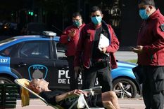 Sara Oyuela el 21 de abril del 2020 cuando fue invitada por la Policía de la Ciudad a retirarse a su domicilio.