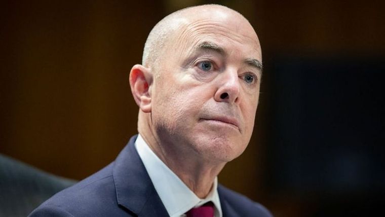 El anuncio sobre la nueva disposición hacia los venezolanos que entren a EE.UU. sin autorización lo hizo este miércoles el Departamento de Seguridad Nacional liderado por Alejandro Mayorkas Foto: GETTY IMAGES