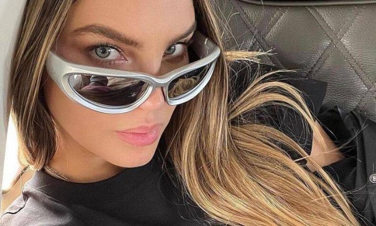 Foto: https://www.hola.com/us-es/celebrities/20220817336042/belinda-no-necesita-novio-darse-lujos-disney-world/