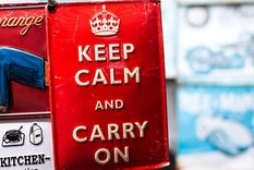 Keep Calm and Carry On: cómo un olvidado afiche británico de la Segunda Guerra Mundial se convirtió en un fenómeno en el siglo XXI