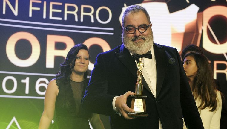 El comunicador sigue peleando por recuperarse. Foto: NA