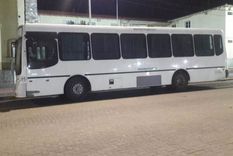 alquilaron un minibus para ir a cazar a tupungato: hay 23 detenidos