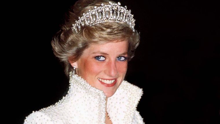 Lady Di contaba con un sinfín de perfumes en su baño Foto: latercera.com/culto/2017/09/04/lady-di-la-princesa-cambio-paradigma/
