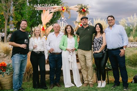 Una gran degustación de vinos en La Morada de los Andes, emprendimiento del que Rosberg es parte inversora. Foto: Gentileza